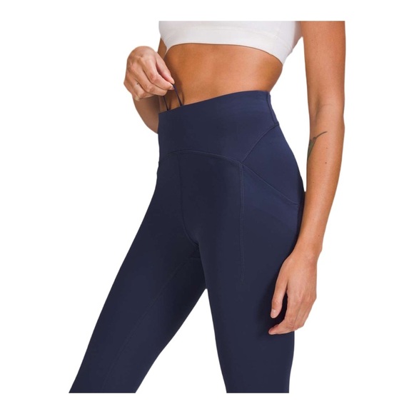 Lululemon Power Thru High-Rise Leggings with Pockets EUC Size 4 - Picture 2 of 5